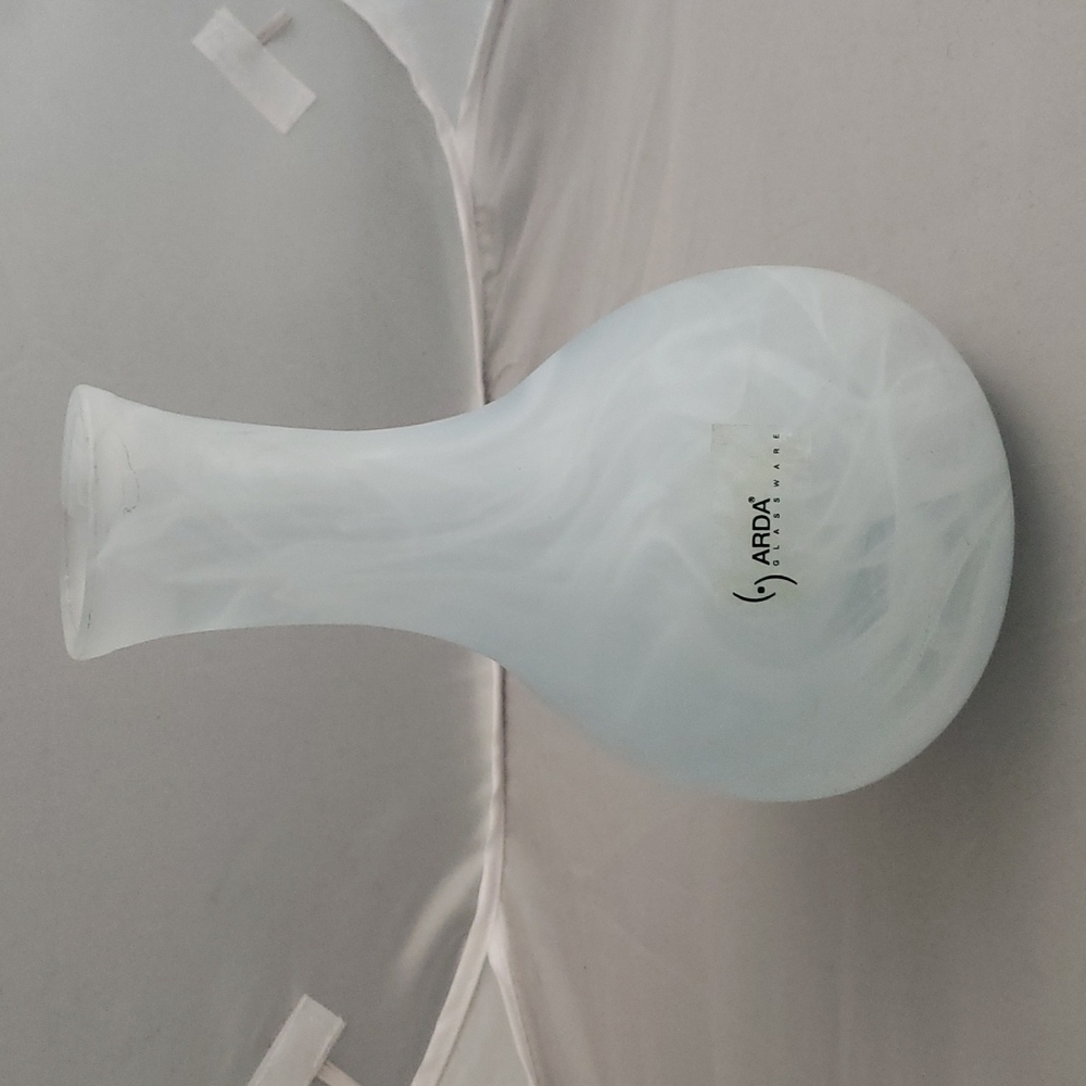Arda Glassware‎ Vase Light Blue